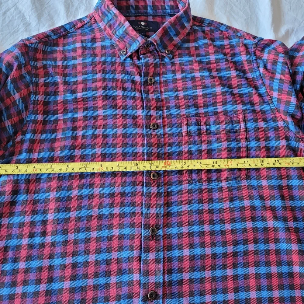 Argyle Culture Men's Red and Blue Checkered Shirt Size L